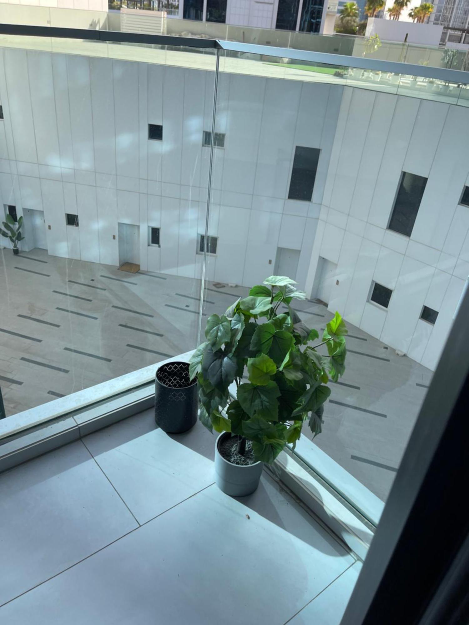 Marquise Square Tower Luxury App'S Hotel Dubai Exterior photo